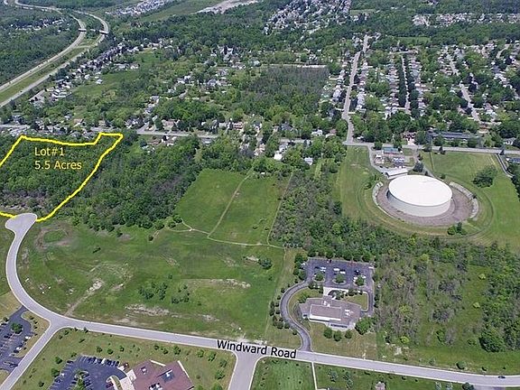 3rd image of 235 Windward Dr Lot 1