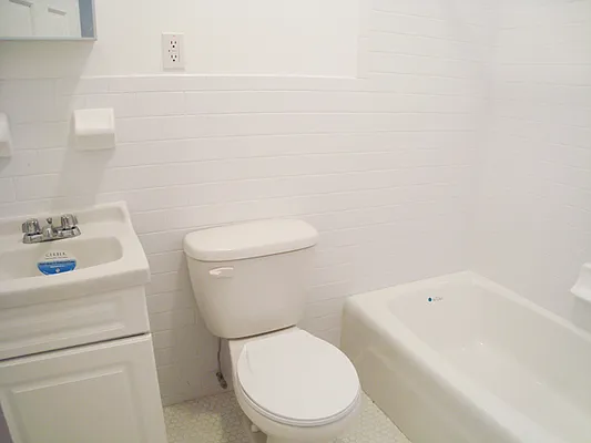 Rented by DSA Realty | media 24