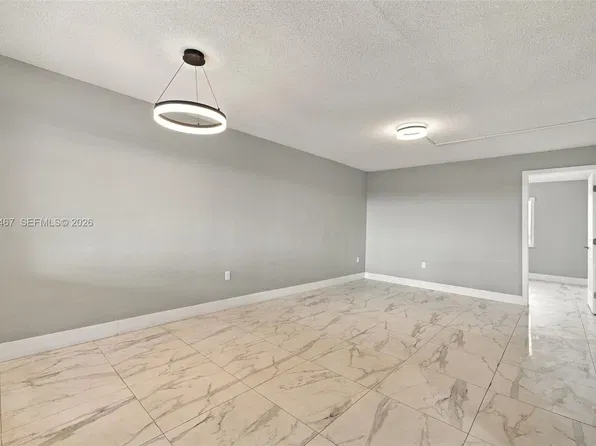 6575 W 4th Ave #507, Hialeah, FL 33012