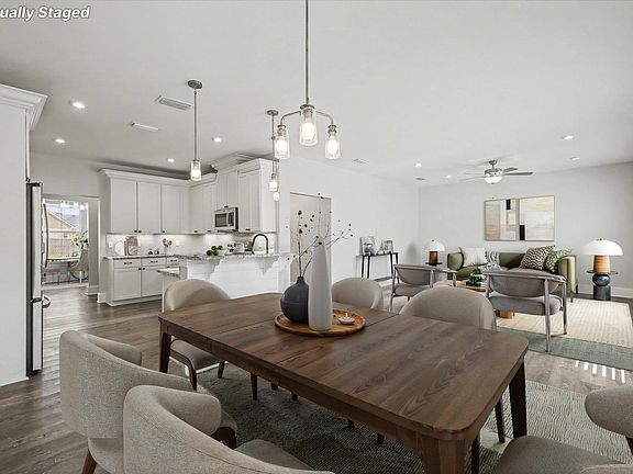 2nd image of 3846 Arbor Dr