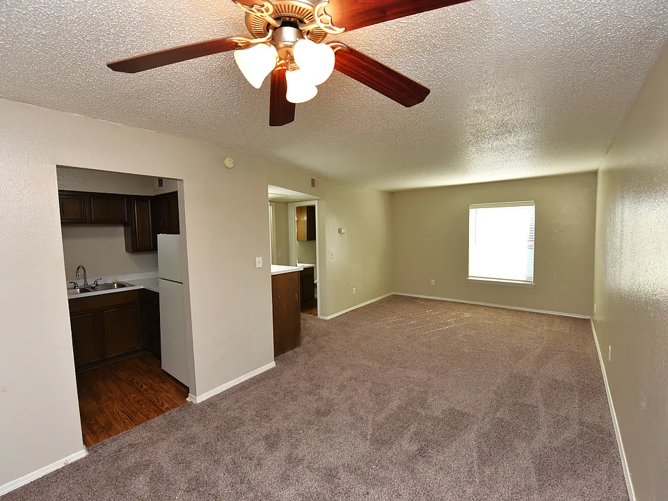 Raintree Meadows Apartments
