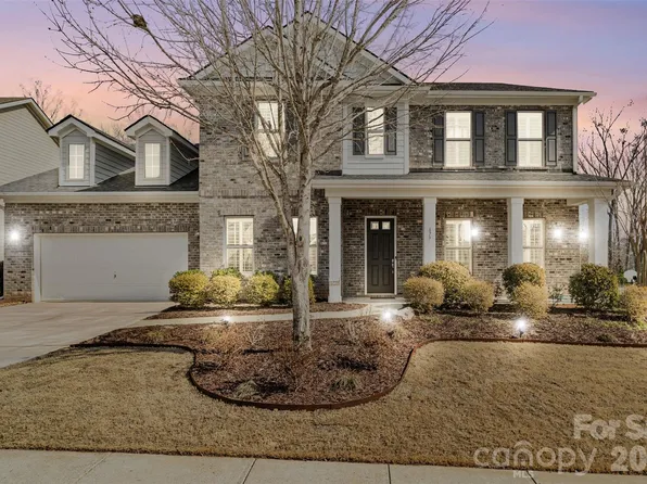 879 Tyne Dr, Fort Mill, SC 29715