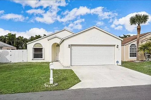7 Bentwater Cir Photo 1 7 Bentwater Cir Photo 1