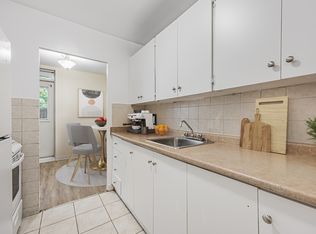 30-34 St. Dennis Drive, Toronto, ON M3C 1G6