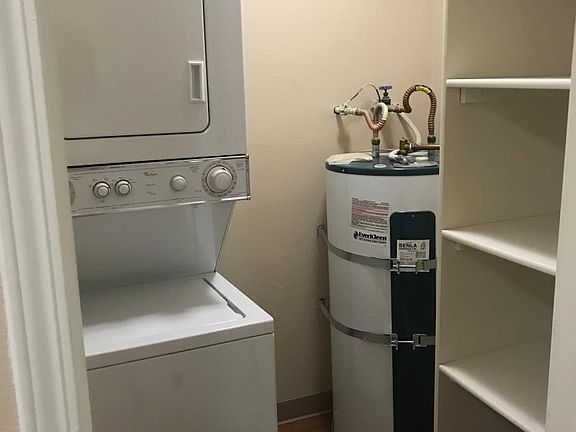 5th image of 11244 Greenwood Ave N APT 305