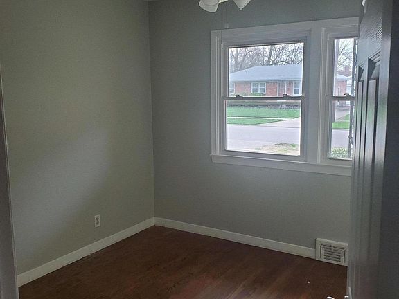4th image of 2820 Dell Brooke Ave