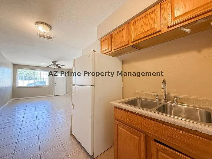 7101 N 36th Ave #134 — Photo 8