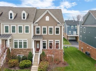 332 Osona Ln, Mars, PA 16046