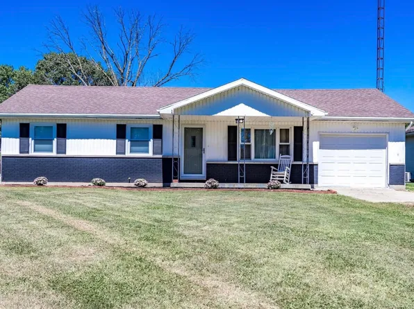 172 E Ford St, Connersville, IN 47331