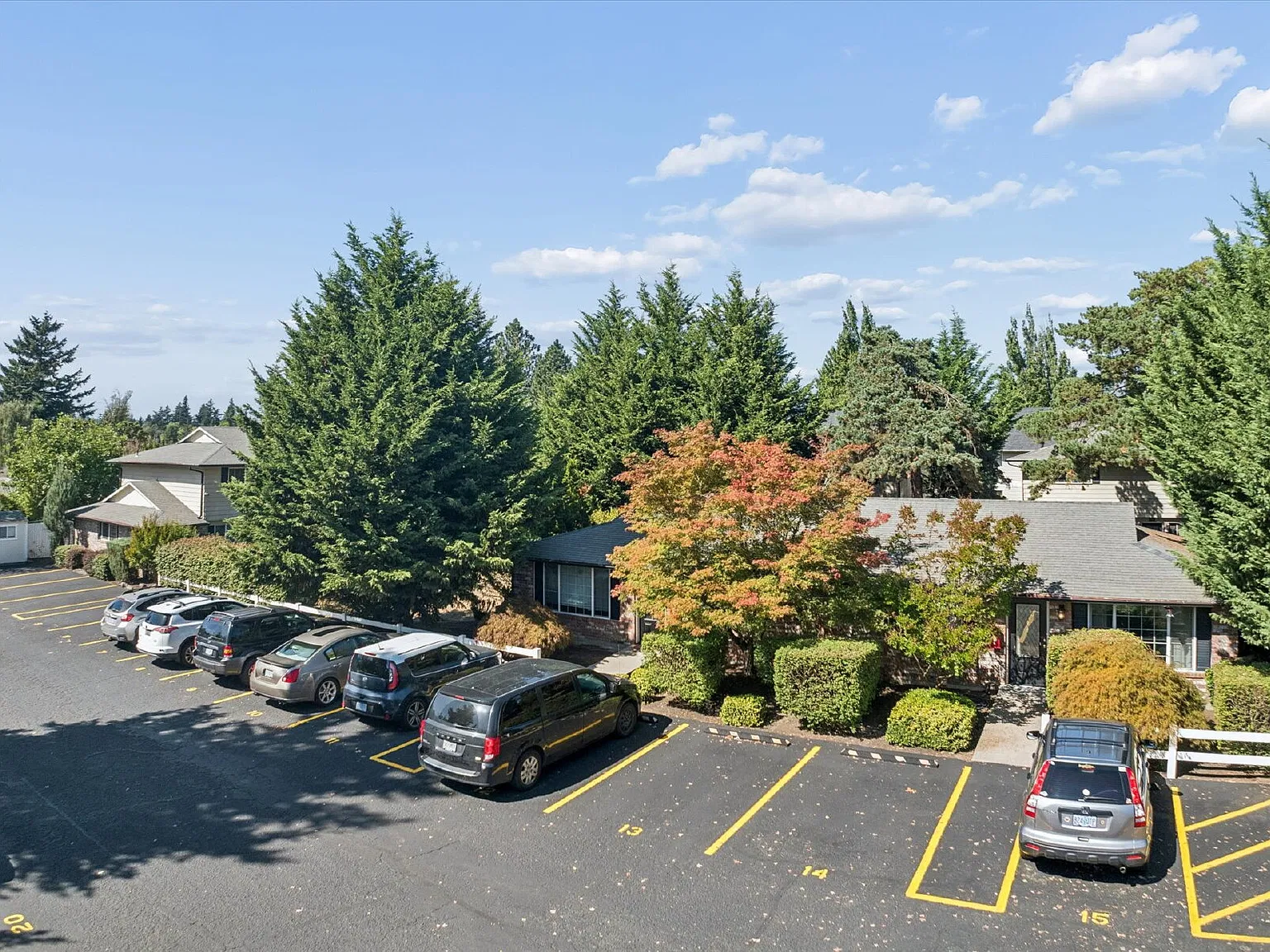 2 bed, 1.5 bath, 900 sqft, $1,695 — Photo 1
