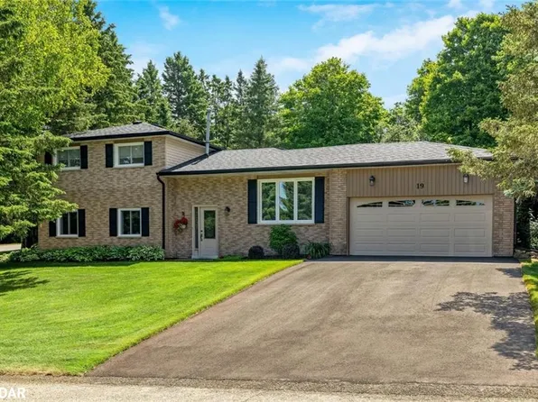 19 Wesley Cres, Erin, ON N0B 1T0