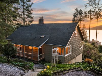 945 Chuckanut Drive, Bellingham, WA, 98229