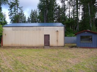 482 Rue Creek Rd, Raymond, WA 98577