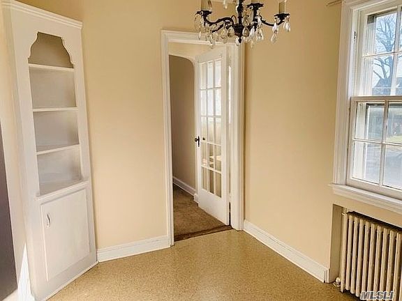 2nd image of 94 Iris Ave #2