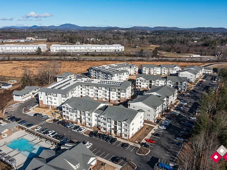 The Summit Hendersonville — Photo 65