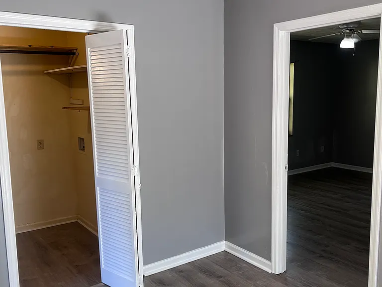 106 Jersey Dr — Photo 18