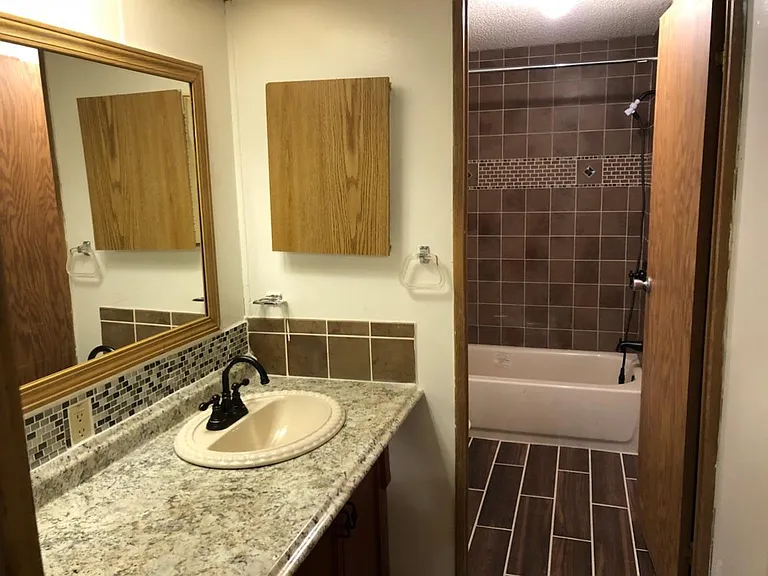 12878 Circle Lake Dr — Photo 5