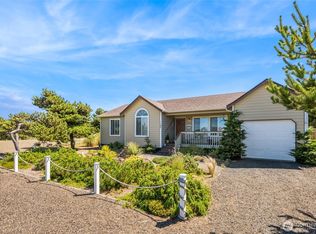1145 Maplewood Ct SW, Ocean Shores, WA 98569