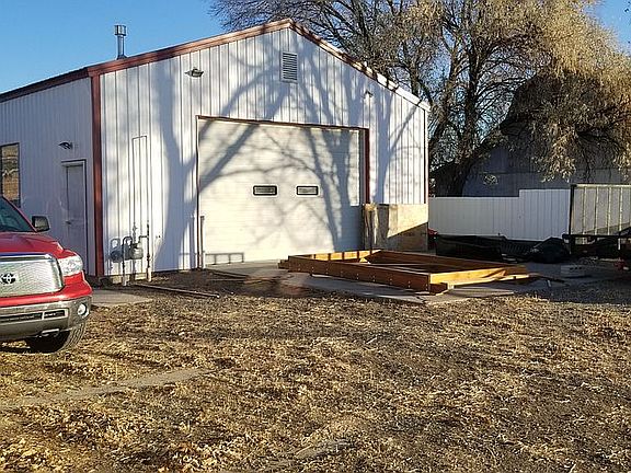 30'x50' shop, 12' ceiling