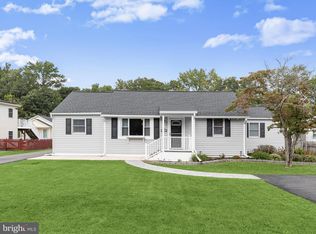 622 Opel Rd, Glen Burnie, MD 21060