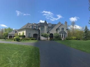 1730 Paddock Ln, Lake Forest, IL 60045