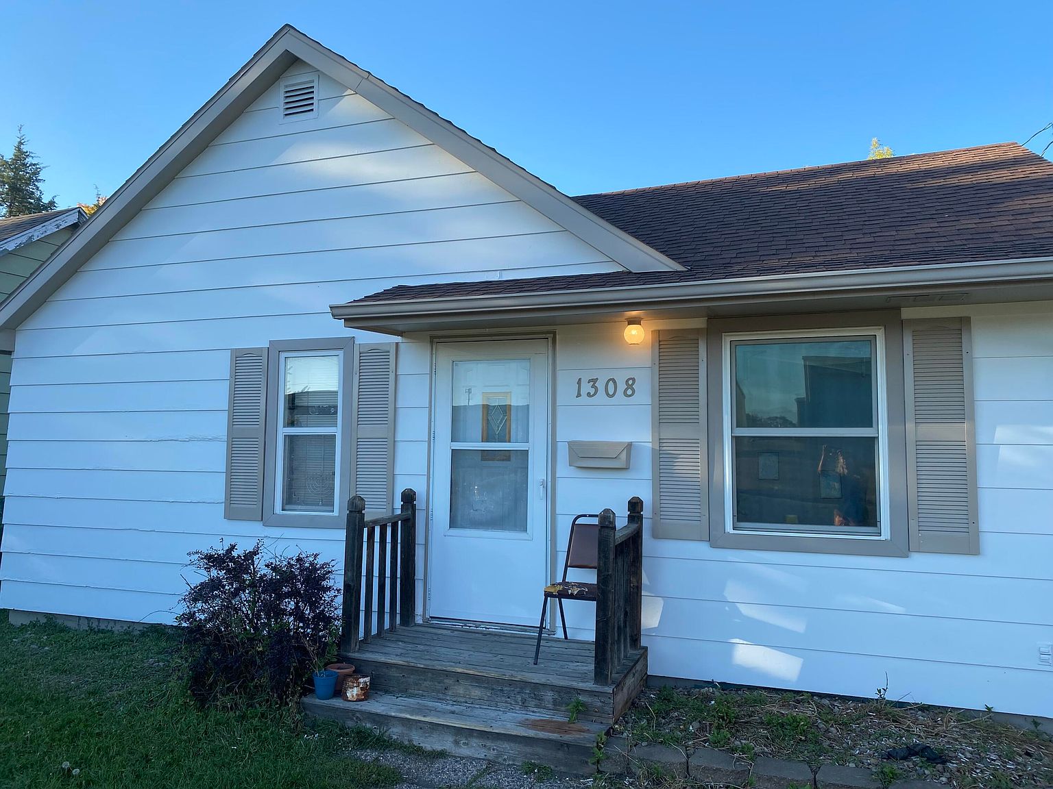 1308 4th Ave SW, Aberdeen, SD 57401 Zillow