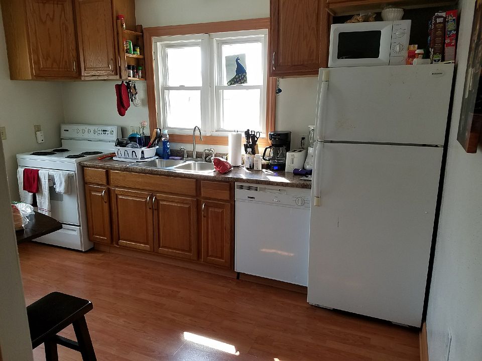 1st image of 2044 S 70th St. 2046 #2