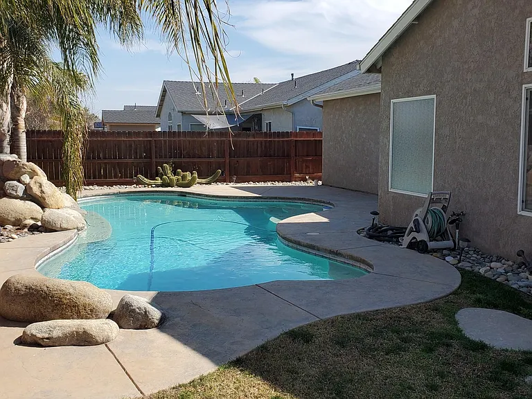 1566 Persimmon St #1 — Photo 20