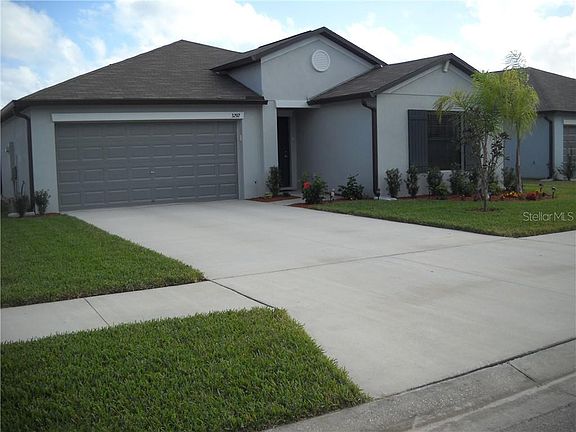 2nd image of 3292 Kresterbrooke Ln