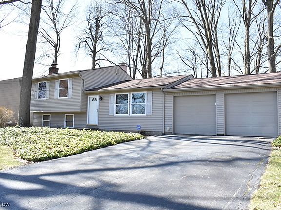 2nd image of 2316 Birch Trace Dr