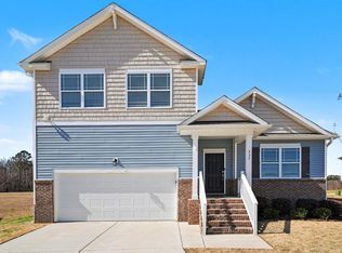 337 Avery Meadows Dr, Smithfield, NC 27577