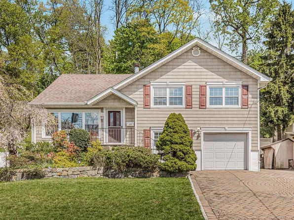 29 Montrose Road, Yonkers, NY 10710