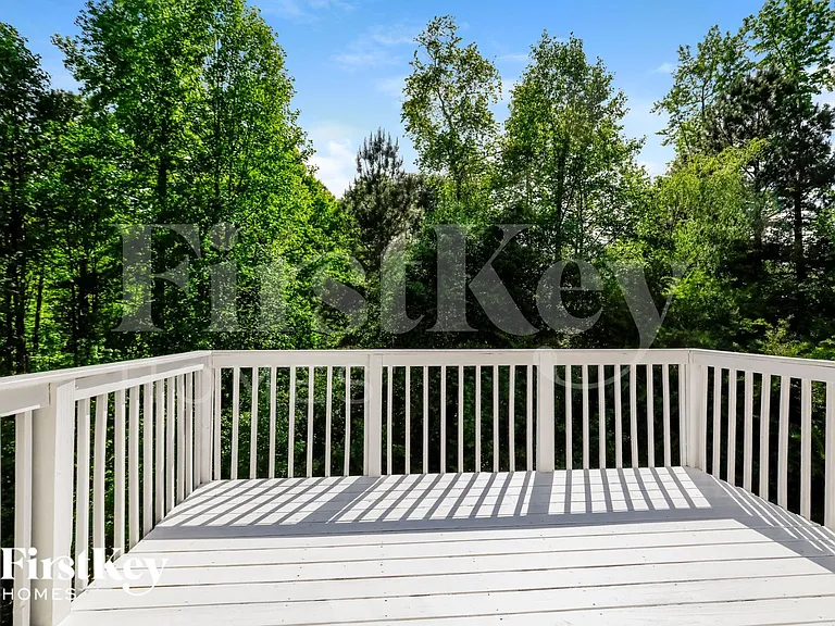 5370 Princeton Oaks Dr — Photo 14