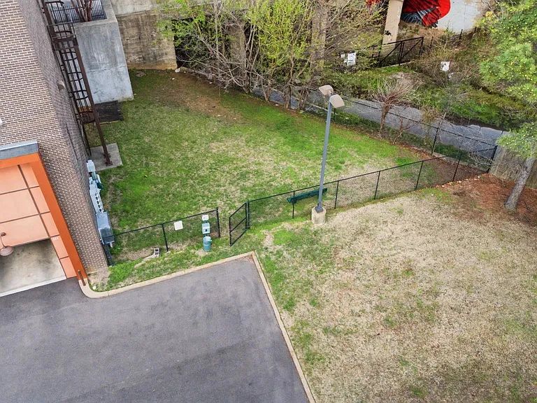 437 Monroe Ave #106 — Photo 21