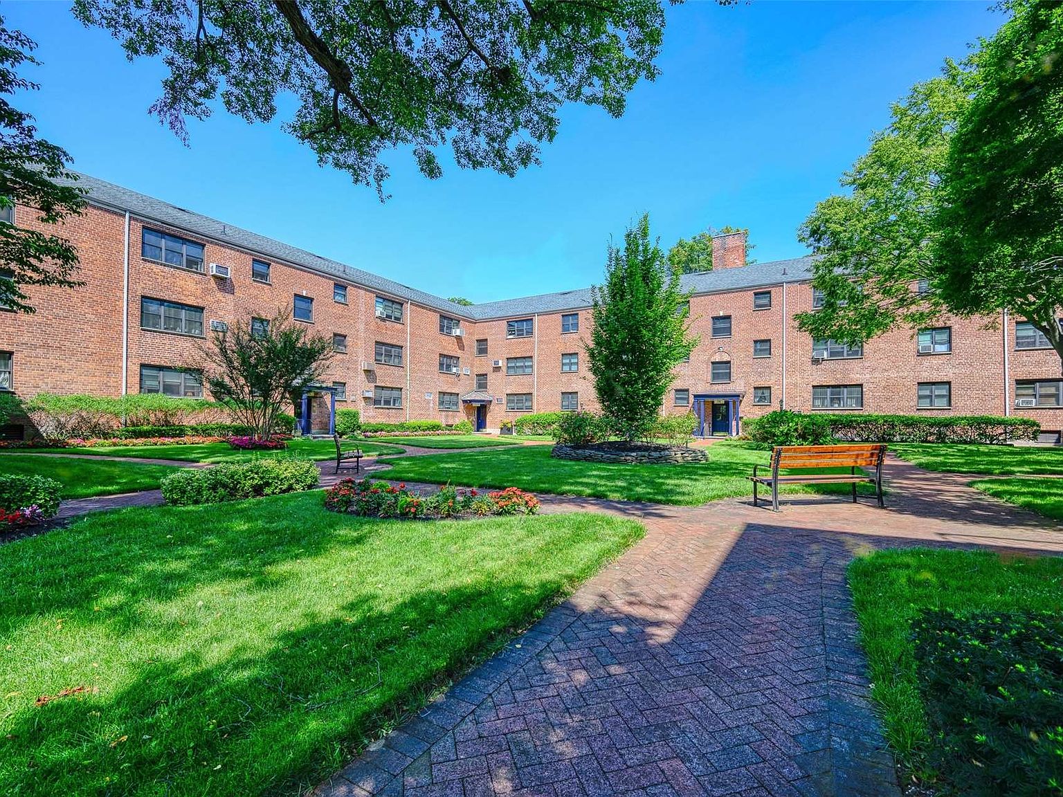 15-beach-road-unit-3d-great-neck-ny-11023-mls-3495456-zillow