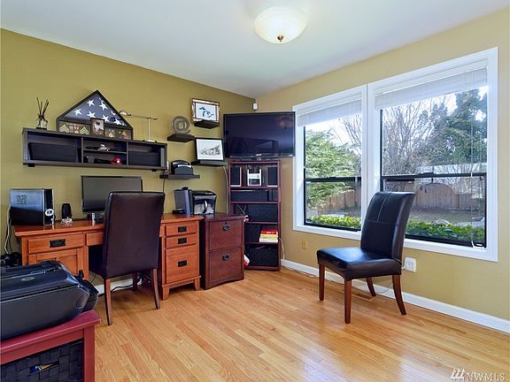 4th image of 15602 159th Ave SE
