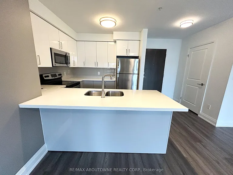 460 A Belmont Ave W #510 — Photo 8