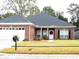 1115 Hillcrest Xing E, Mobile, AL 36695
