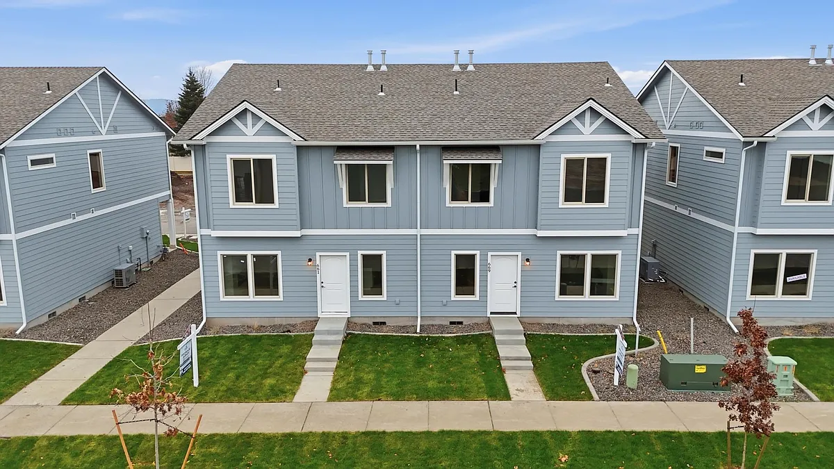 Building Photo - 669 N Creative Way