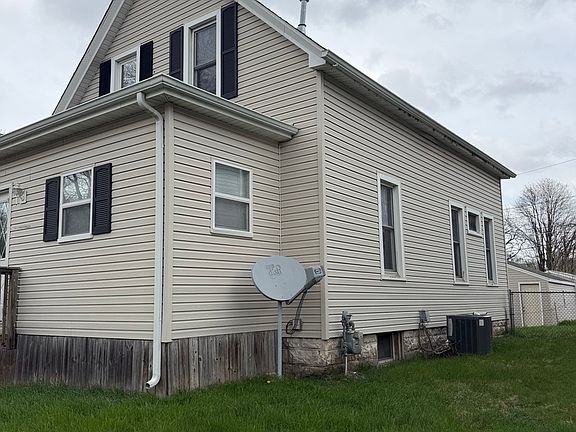 3rd image of 1509 42nd St