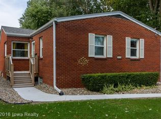 2520 Merle Hay Rd, Des Moines, IA 50310