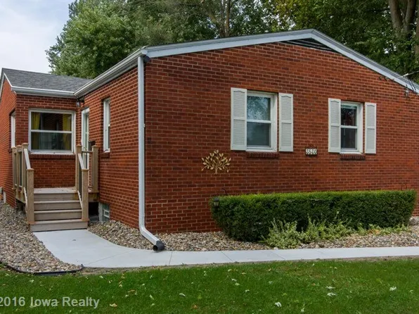 2520 Merle Hay Rd, Des Moines, IA 50310