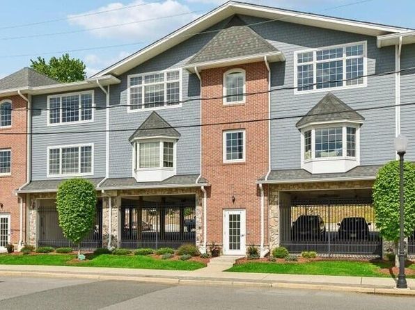 45 Beers St #8A