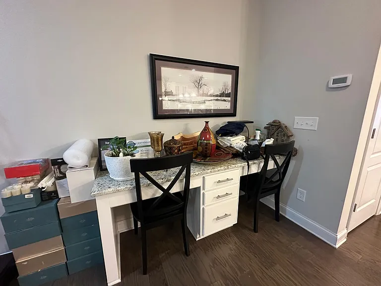 124 Spring Pine Ln — Photo 5