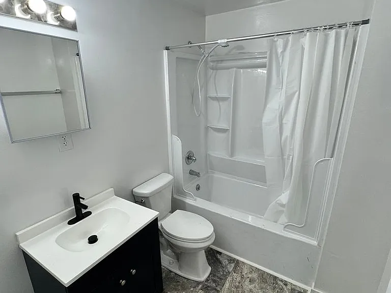 3100 Q St — Photo 14