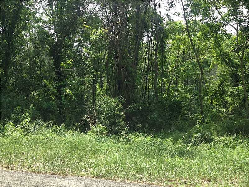 2nd image of 10112 Barnes Lake Rd
