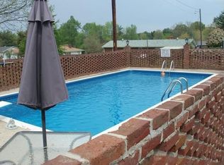 1986 Union Cross Rd, Winston Salem, NC 27107