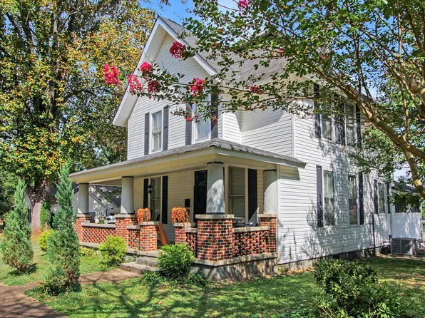 207 Magnolia Ave, South Pittsburg, TN 37380