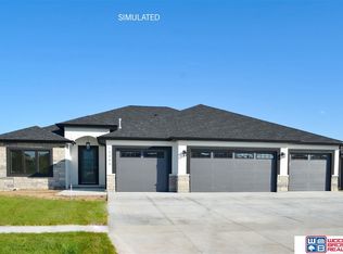 2337 Rokeby Rd, Lincoln, NE 68512