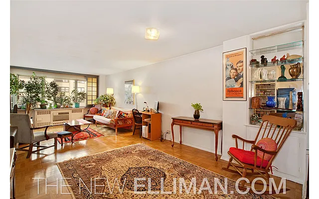 Sold by Douglas Elliman | media 15